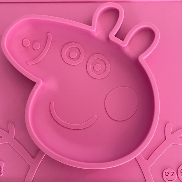 ezpz Peppa Pig Toddler Pink Reusable Bowl Placemat Tray Silicone Suction - Picture 2 of 8